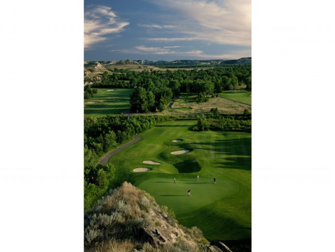 North Dakota Invites Golfers to Play at its Standout Courses