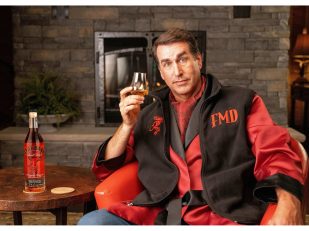 Fireball Whisky + Actor/Comedian Rob Riggle Bring Heat to Father's Day with Fireball Dragon Reserve