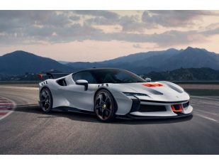 SF90 XX Stradale and SF90 XX Spider: The first road-going cars in the XX programme