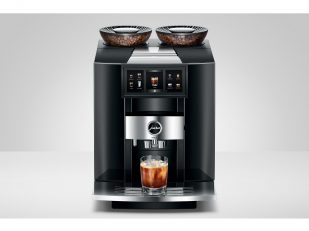 JURA GIGA 10: The Embodiment of a Unique Coffee Experience