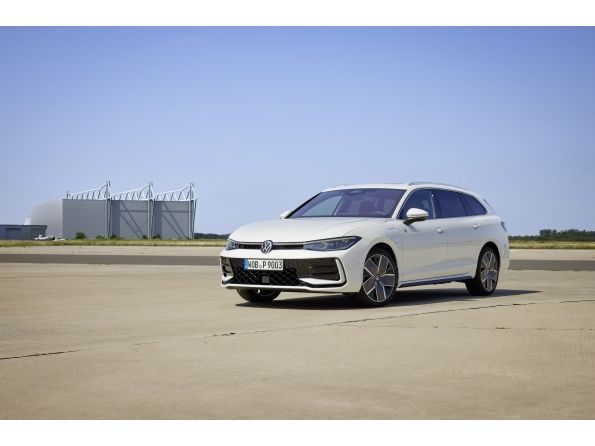 The Volkswagen business class: world premiere of the all-new Passat Estate