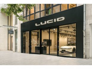 Lucid Motors Opens New Retail Studio in Düsseldorf, Germany