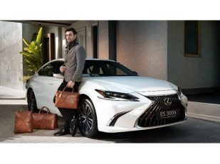 Lexus India introduces the 'Lexus ES Crafted Collection 2023' for the upcoming festive season