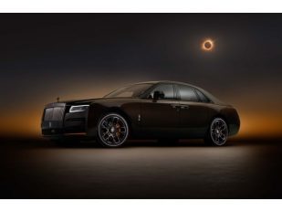 Rolls-Royce Black Badge Ghost Ékleipsis Private Collection: An expression of spellbinding beauty