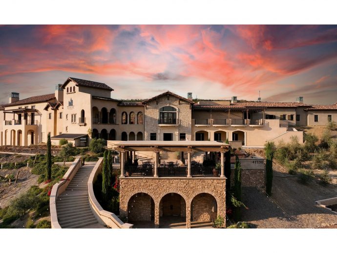 Temecula's Destination Wine Resort, Europa Village, Uncorks Newest Winery In Collection, Vienza