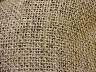 Beyond the Canvas: Why Hessian Bags Are the Ultimate Eco-Friendly Fashion Statement