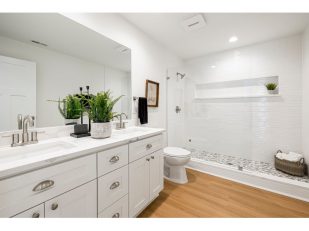 10 Tips for Planning a Bathroom Remodel Around Your Busy Schedule