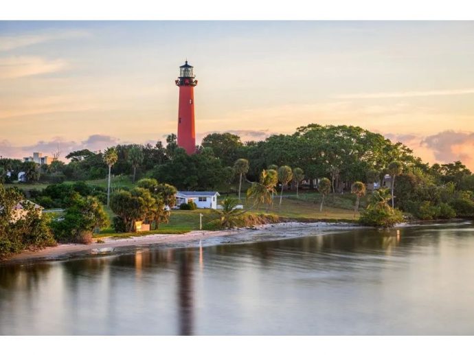 Top 5 Cultural Hotspots in Palm Beach to Visit in 2024