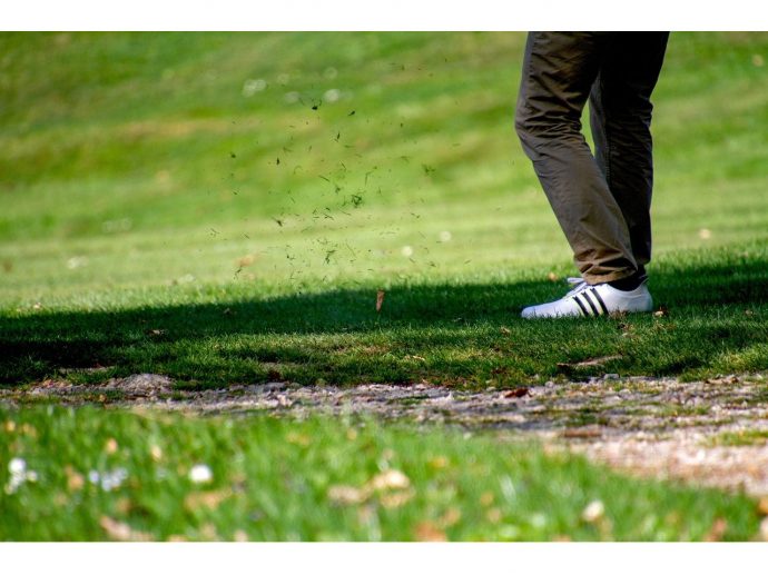 Traction and Stability: Why Golf Shoes Are Essential for Safe Play