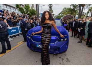 World premiere in Cannes: the BMW XM Mystique Allure, inspired by Naomi Campbell