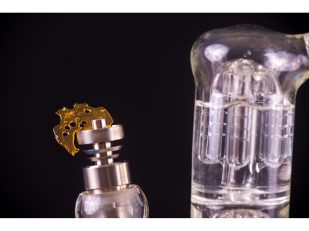 Exploring High-End Dab Rigs: The Perfect Companions for Your Hemp Concentrates