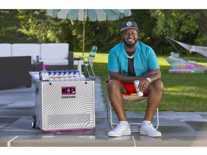 White Claw® Connects With Cultural Groundbreaker T-Pain To Debut a Bottomless Smart Cooler