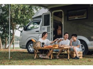 5 Valuable Tips To Customize A Used Off-Road Caravan For An Enjoyable Family Trip