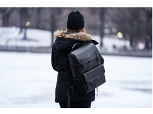 What to Look For In a Work Backpack For Professionals