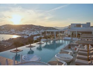 Putting the Life into Myconian Style at Once in Mykonos