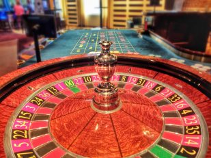 Can Skill & Strategy Overcome Casino House Edge? Betting Systems Explored