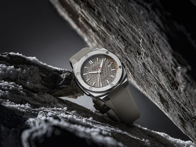 Alpiner Extreme Automatic: Small is powerful