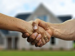 Student Networking Tips for Entering the Luxury Real Estate Industry