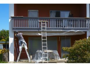 Top Questions to Ask When Hiring House Painters