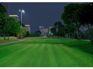 Senayan Golf Club Offers the Only Night Golf Experience in Jakarta