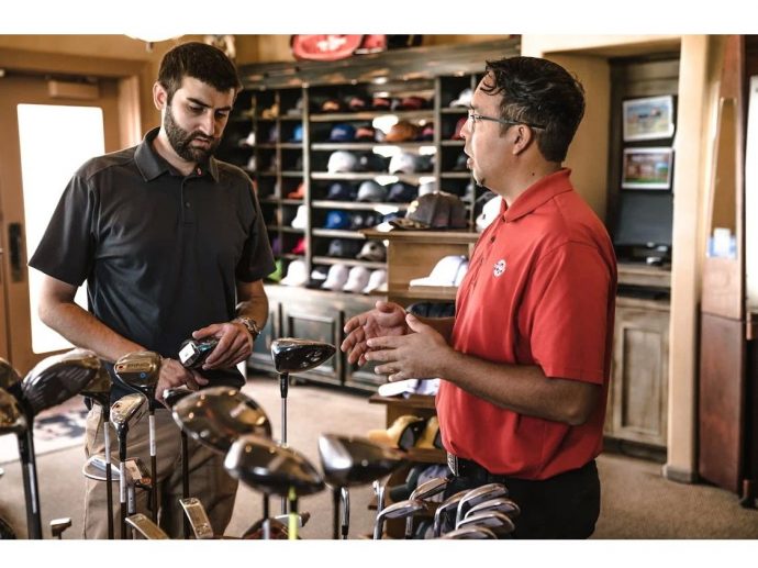 The Advantages of Hybrid Golf Clubs Over Traditional Irons