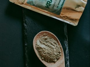 A Sophisticated Dose: The Most Elegant Ways to Consume Premium Kratom