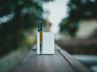 Vape in Vogue: The Luxury Revolution in CBD Products for Upscale Living