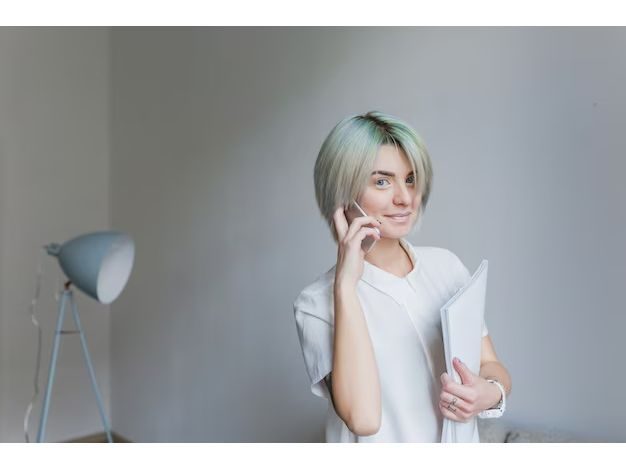 How to Virtually Try New Hair Colors Before Visiting a Salon
