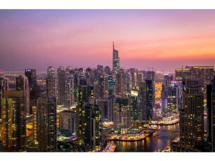 An Insider Guide to Shopping in Dubai’s Souks and Malls