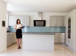 Homeowners and Sellers: A Complete Guide to Buying and Selling Homes