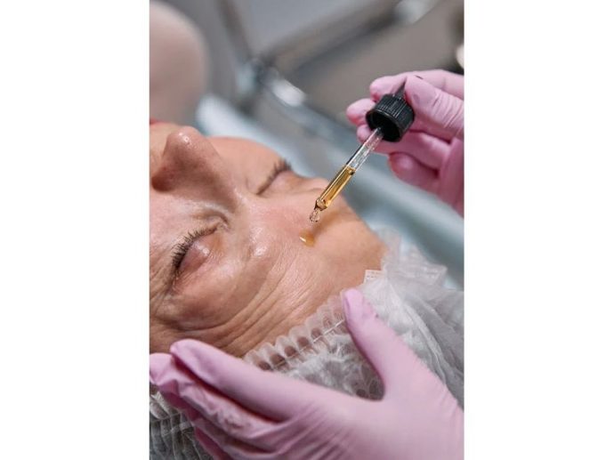Restylane Online: Smooth Wrinkles and Restore Shape With Precision