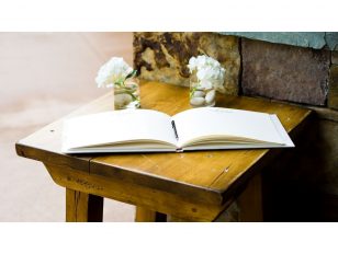What to Write in a Wedding Guest Book: 40+ Ideas to Write the Best Message