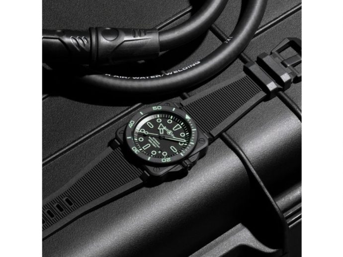 BR-03 Diver Lum Outline from Bell & Ross