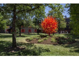 Maker's Mark Celebrates Summer with New Chihuly Exhibition and Reimagined Restaurant Opening