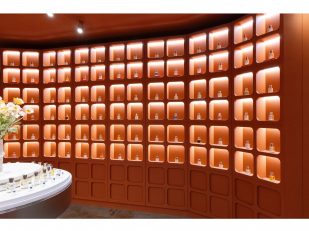 Dossier Opens First Flagship Boutique in NYC
