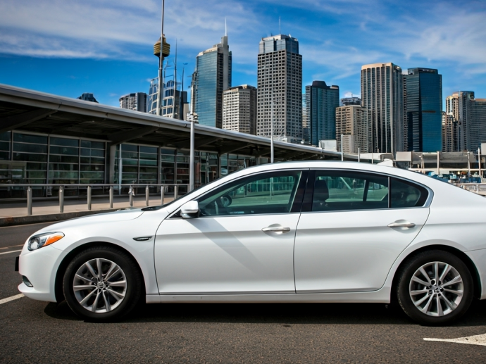 Make Travel Easy with Car Hire at Sydney Airport