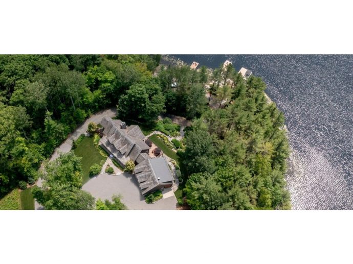 Redefining Ultra-Luxury: C$24.9M Klaxon Lake - Ontario's Ultimate Private Lake Estate