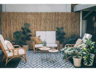 How to Transform Your Garden Deck into a Veritable Work of Art