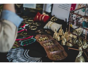 Timeless Treasures: Why Wood Handcrafted Rings Make Meaningful Gifts for Loved Ones