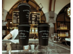 How Do You Match Custom Disposable Coffee Cups to Your Brand Colors?
