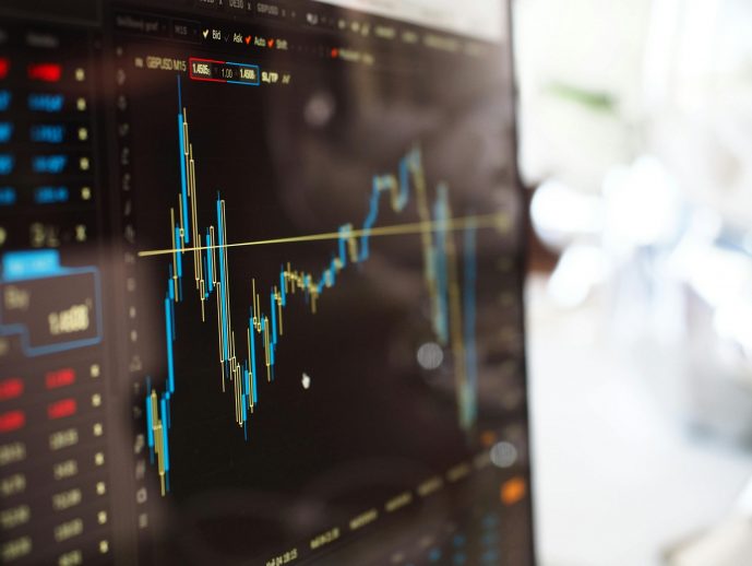 How Financial Infidelity Affects a Relationship