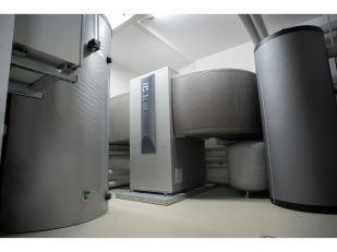 Understanding Heat Pump Lifespan and Replacement Timing