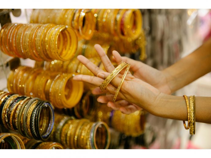 A Minimalist’s Guide to the Perfect Display for Bracelets