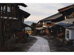 Expert strategies for maintaining older roofs