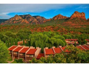 Arizona Luxury Travel — Desert Retreats, Wellness Escapes, and Cultural Elegance