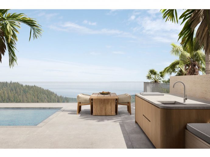 Brizo Steps Outside: The Odin® Kitchen Collection Debuts its First Outdoor Faucet