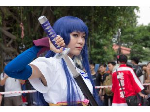 Valentine, Villain, or Vampire: Cosplay Ideas for When You’re Flying Solo