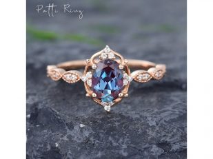 Timeless Sophistication: Why Alexandrite Rings Define Luxury Living