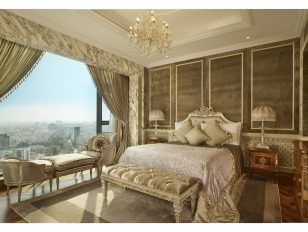 The Reverie Saigon Celebrates a Decade of Extravagance with "Into the Wonder"