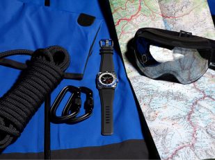 Bell & Ross BR 03 GMT Compass